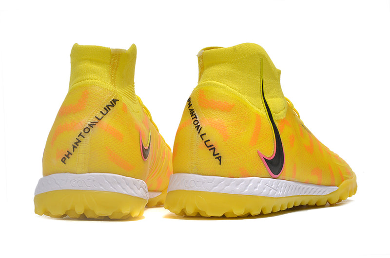 Chuteira Nike React Phantom Luna Elite Society