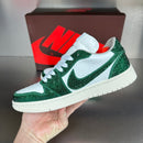 tênis Nike Air Force 1 personalizados com cristais ou glitter verde