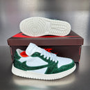 tênis Nike Air Force 1 personalizados com cristais ou glitter verde