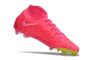 Chuteira Nike Phantom Luna Elite Campo / Rosa