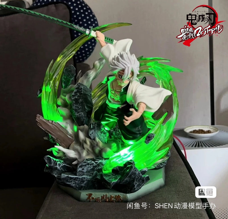 Demon Slayer GK Shinazugawa Sanemi  30cm Action Figures