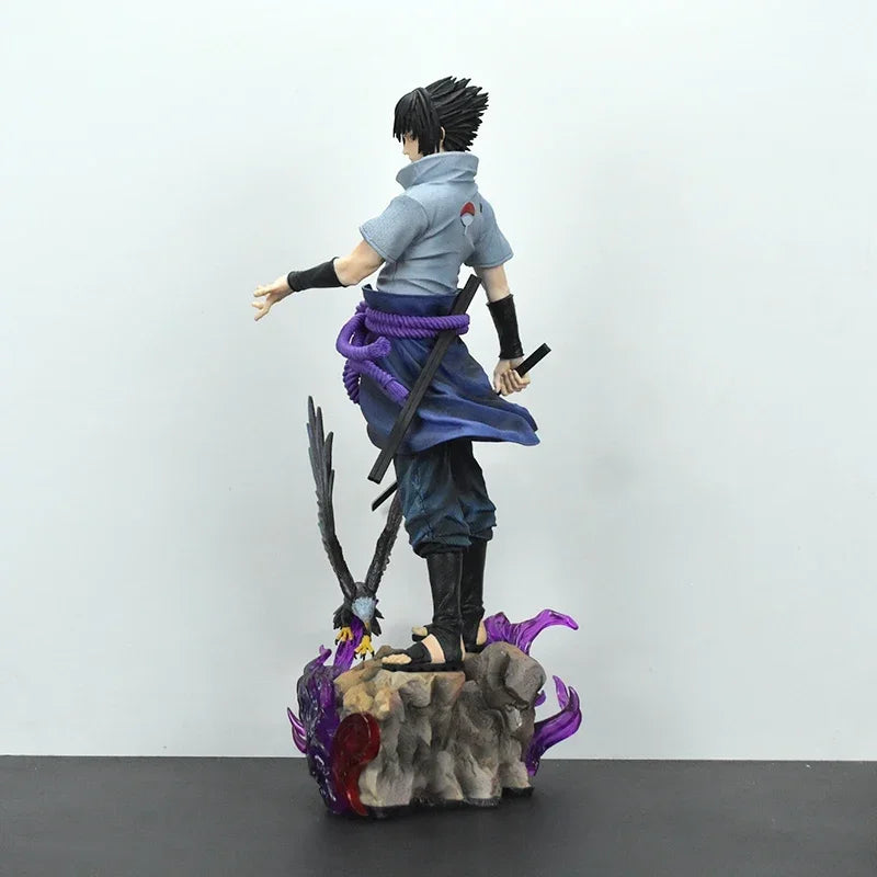 Action Figure Uchiha Sasuke e Naruto Figuras de Coleção