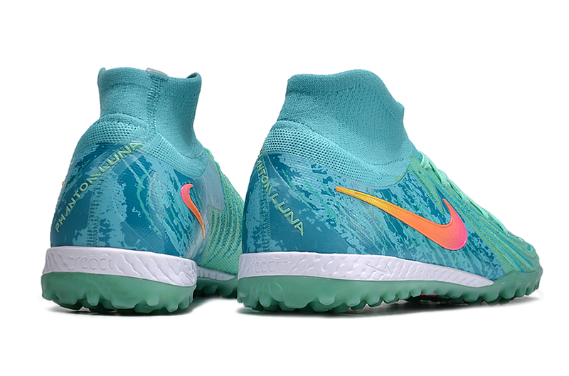 Chuteira Nike React Phantom Luna Elite