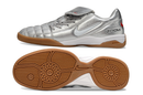Chuteira Nike Total 90 - Prata/Branco