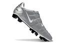 Chuteira Nike Total 90 FG - Prata/Preto/Branco