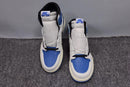 Tênis Nike Air Jordan 1 Retro High Fragment Design x Travis Scott