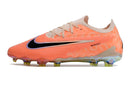 Chuteira Nike Phantom GX Elite - Laranja/Preto/Branco