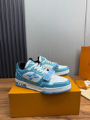 Tênis Louis Vuitton LV azul e branco com strass