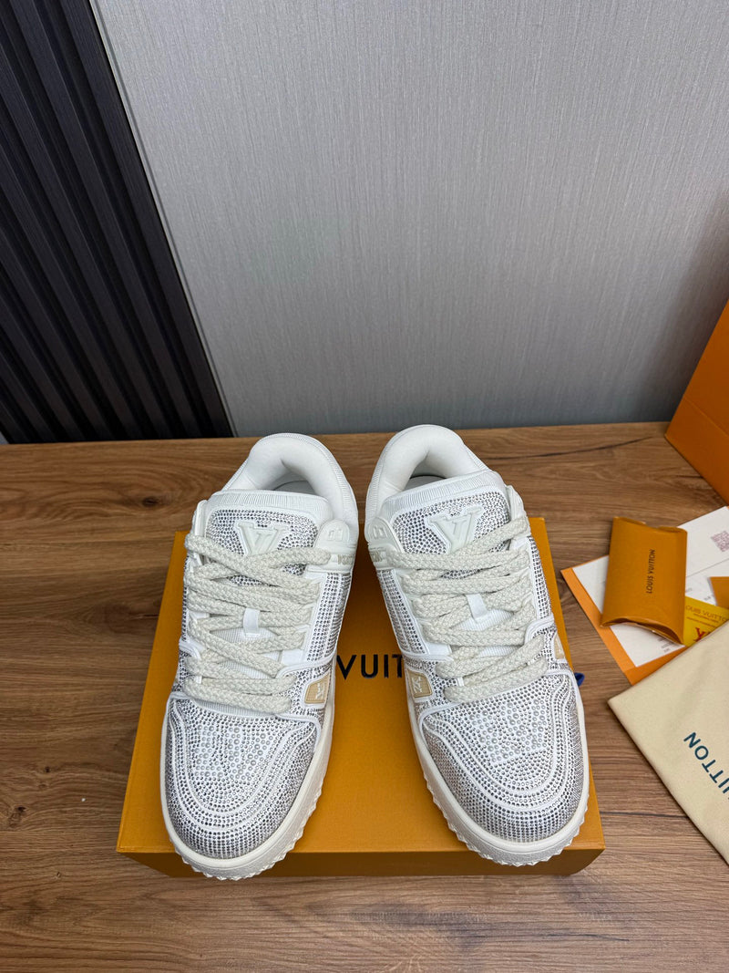 LV Louis vuitton TRAINER - Off white/Cinza Brilho - Alto relevo