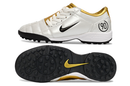 Chuteira Nike Total 90 Society - Branco/Dourado