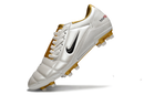Chuteira Nike Total 90 - Branco/Dourado