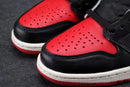 Tênis Nike Air Jordan 1 High Bred Toe