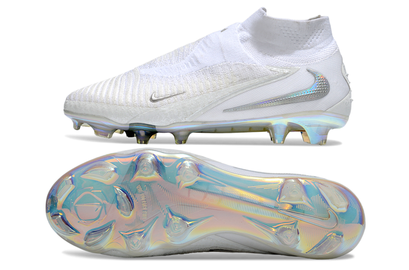 Chuteira Nike Phantom GX 6 Elite FG / Campo / Branco