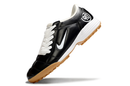 Chuteira Nike SocietyTotal 90 - Preto/Cinza