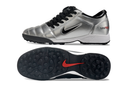Chuteira Nike Society Total 90 - Prata/Preto