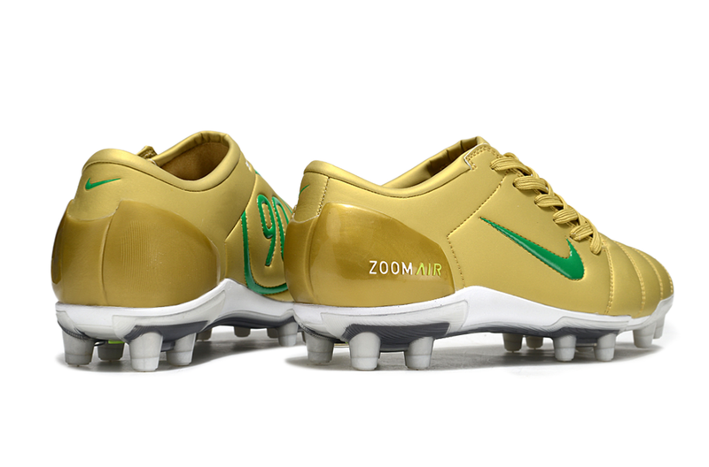 Chuteira Nike Total 90 FG - Dourado
