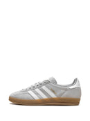 Tênis Gazelle Indoor "Grey Two/Cloud White/Gold Metallic"