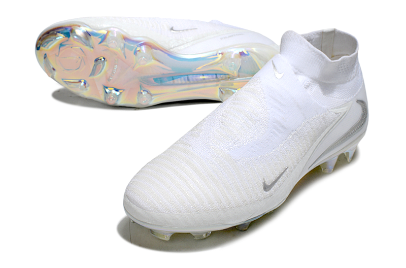 Chuteira Nike Phantom GX 6 Elite FG / Campo / Branco