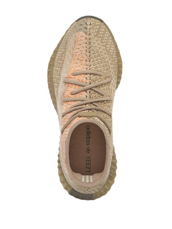 Tênis YEEZY Boost 350 V2 "Sand Taupe"