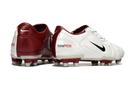 Chuteira Nike Total 90 - Branco/Vermelho