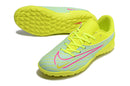 Chuteira Society Nike Phantom GX Academy  - Amarela/Verde