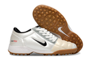 Chuteira Nike Society Total 90 - Prata/Bege