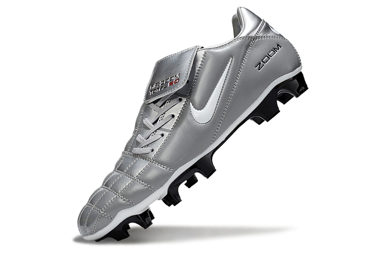 Chuteira Nike Total 90 FG - Prata/Preto/Branco