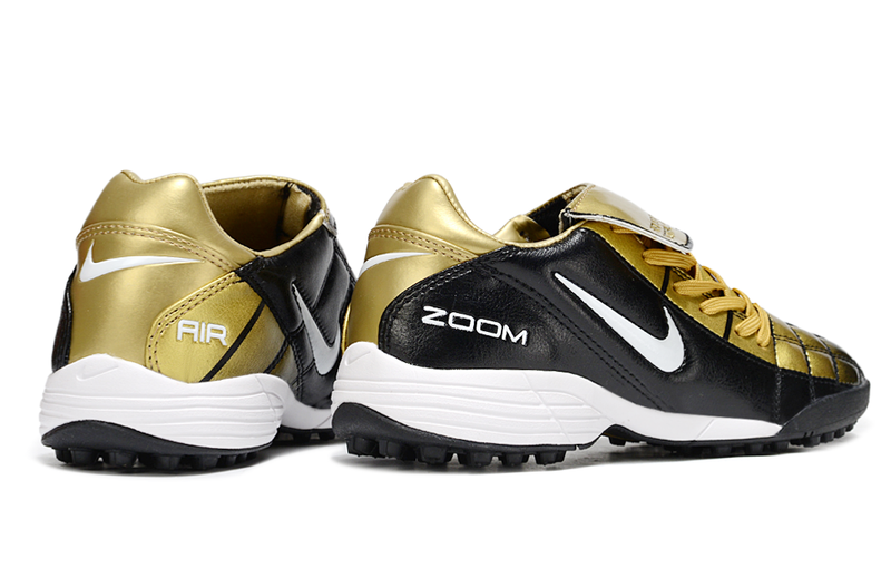 Chuteira Nike Air Zoom Total 90 III - Preta/Dourada