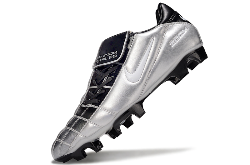 Chuteira Nike Total 90 - Prata/Preto