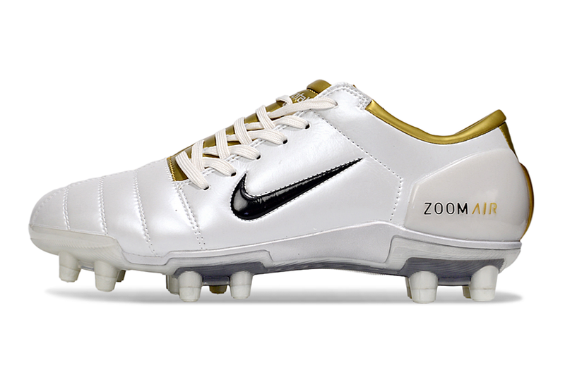 Chuteira Nike Total 90 - Branco/Dourado