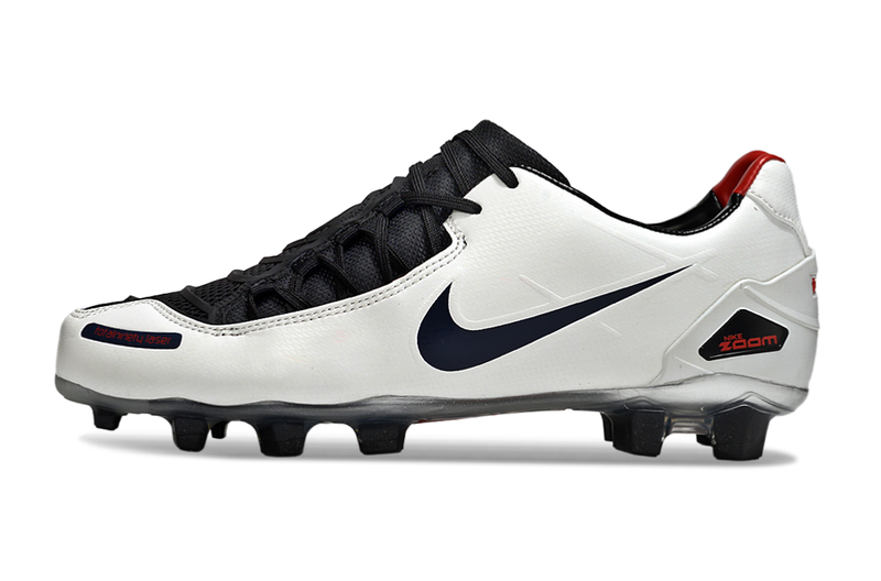 Chuteira Nike Total 90 Campo Laser - Branco/preto