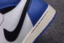 Tênis Nike Air Jordan 1 Retro High Fragment Design x Travis Scott