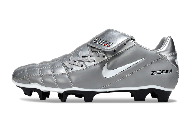 Chuteira Nike Total 90 FG - Prata/Preto/Branco