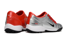 Chuteira Nike Society Total 90 - Prata/Vermelho