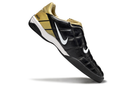 Chuteira Nike Total 90 - Preto/Dourado