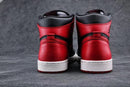 Tênis Nike Air Jordan 1 High - Bred