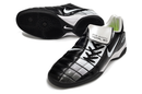Chuteira Nike Total 90 - Branco/Preto