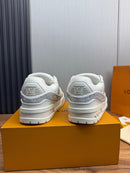 LV Louis vuitton TRAINER - Off white/Cinza Brilho - Alto relevo