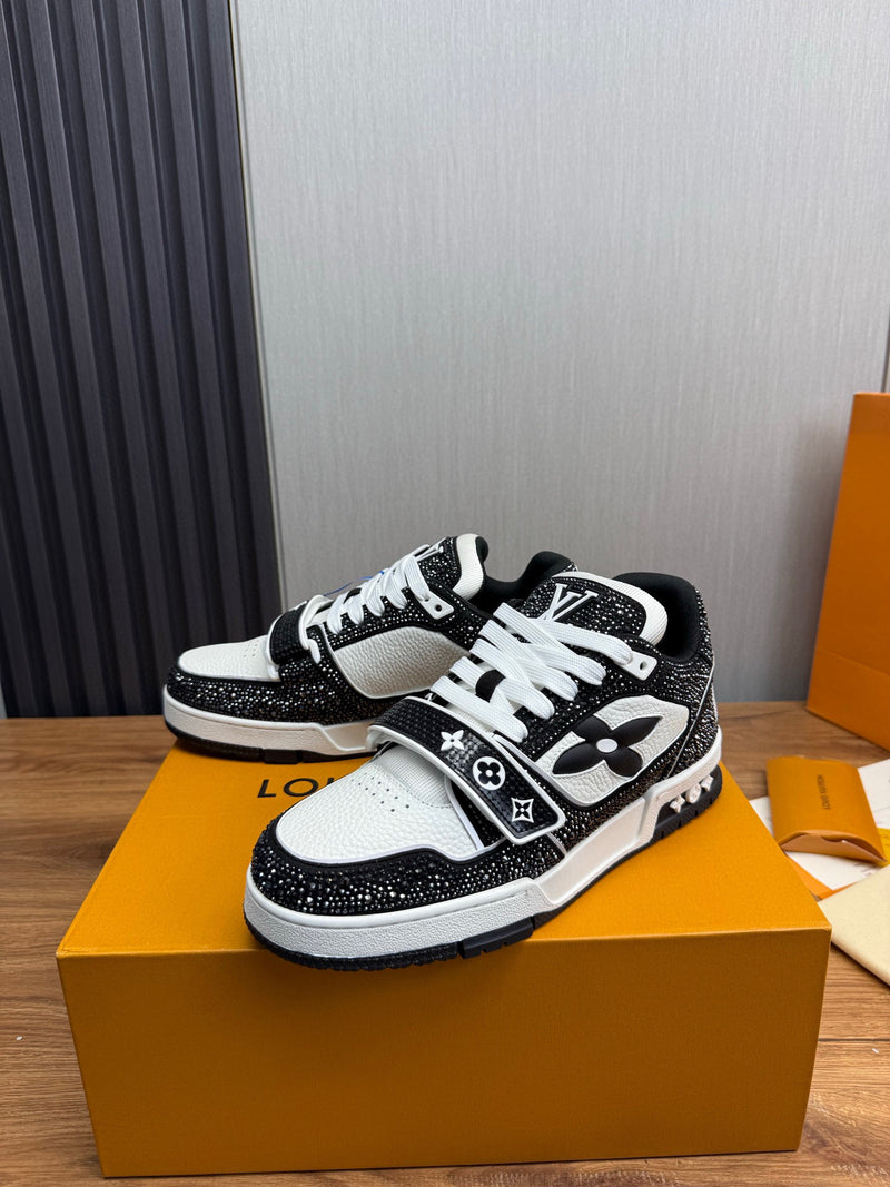 Tênis Louis Vuitton LV Trainer - Preto/Branco
