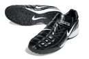 Chuteira Nike Total 90 - Preto/Prata
