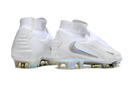 Chuteira Nike Phantom GX 6 Elite FG / Campo / Branco