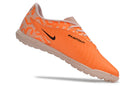 Chuteira Society Nike Phantom GX Academy - laranja