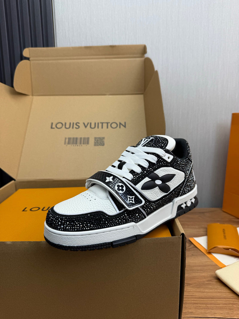 Tênis Louis Vuitton LV Trainer - Preto/Branco