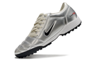 Chuteira Nike Society Total 90 - Prata/Bege
