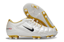 Chuteira Nike Total 90 - Branco/Dourado