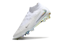 Chuteira Nike Phantom GX 6 Elite FG / Campo / Branco